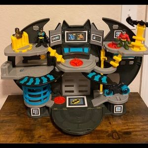 Imaginext Batman Batcave